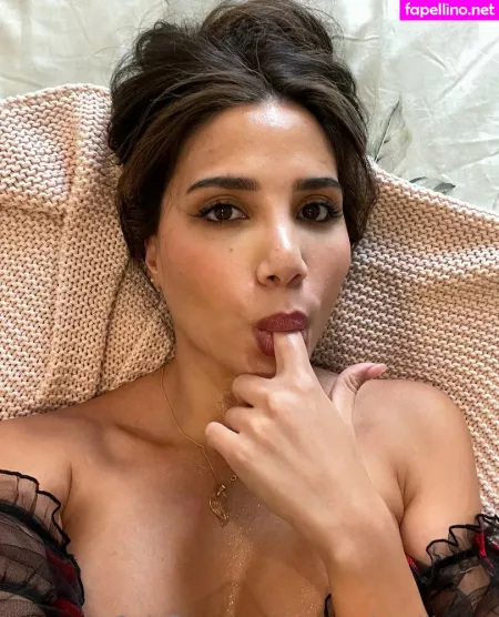 Aphroditexxx OnlyFans Thumbnail #bw9VzUChLj