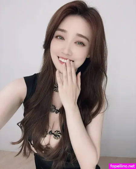 Aphrolin1107 OnlyFans Thumbnail #tx5nvYNbBz