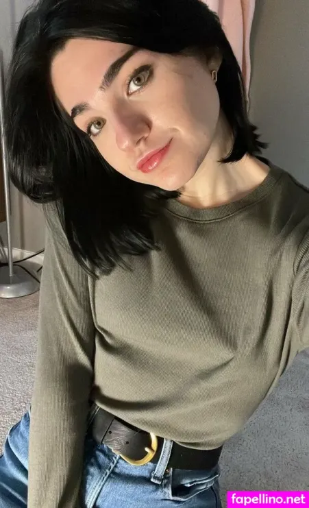 Apinky98 OnlyFans Thumbnail #KB3JT5azZl