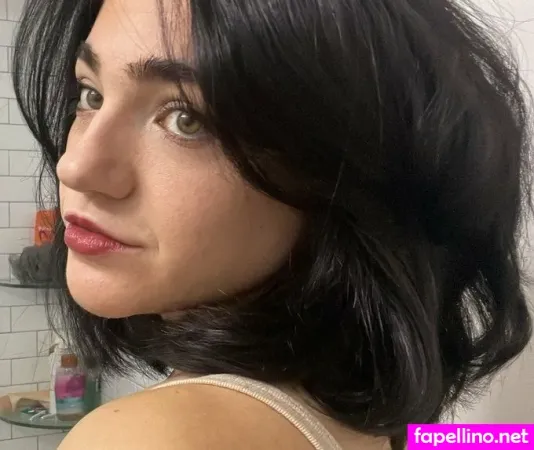 Apinky98 OnlyFans Thumbnail #wjFzLb4ZJI