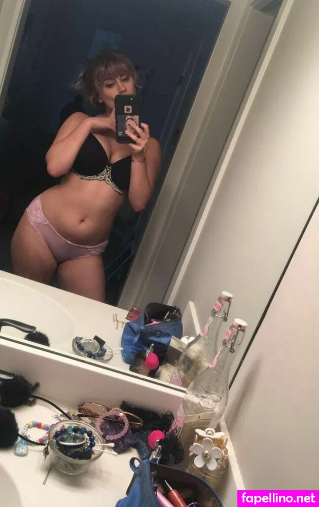 annamaecosplay, apkillerbee, xxxbeexxk Nude Leaked OnlyFans Photo #jVLr6284We