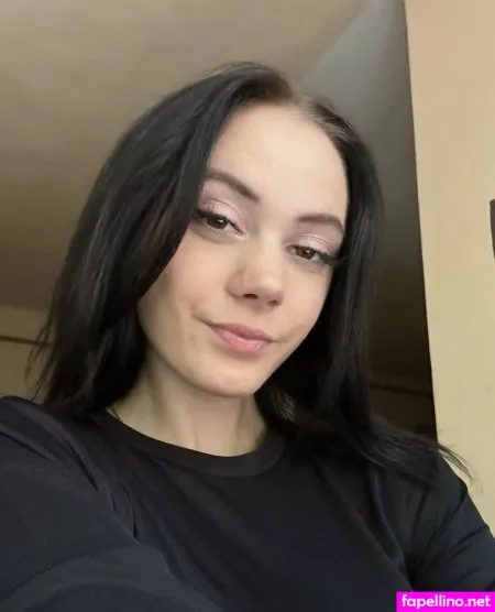 Aplle Ass3 OnlyFans Thumbnail #KHtQGHi9y6