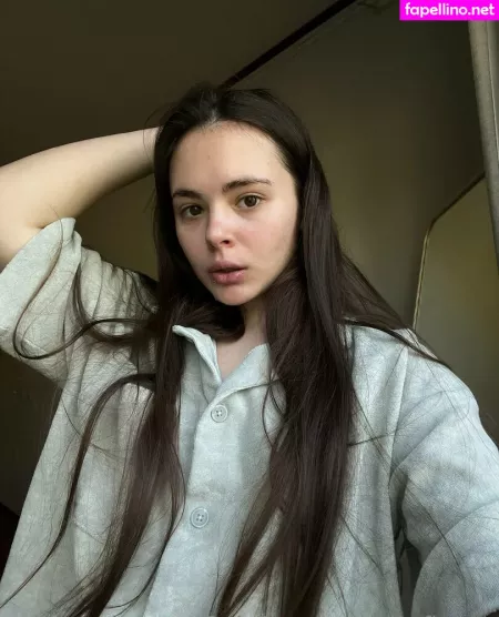 Apofigeaa OnlyFans Thumbnail #G9HVnLyMzw