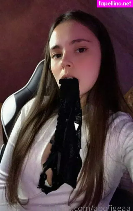 Apofigeaa OnlyFans Thumbnail #kaKne9WvCQ