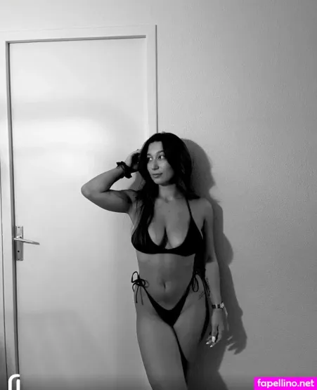 Apoline Perret OnlyFans Thumbnail #WubU9ItaYJ