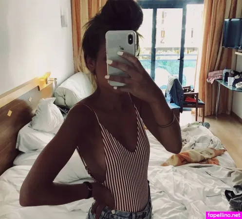 Apolline Guer OnlyFans Thumbnail #42jimramha