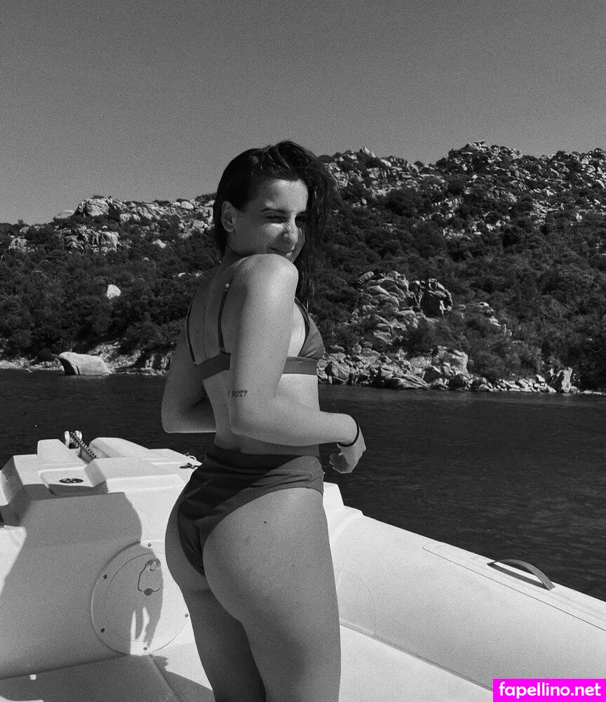 Apo, apo_lehr, apolline_guer, apollinegrmz Nude Leaked OnlyFans Photo #g4x203EJe3
