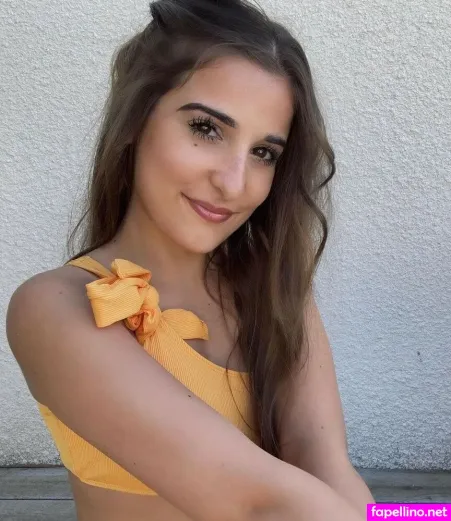 Apolline Guer OnlyFans Thumbnail #s8ATchoORr