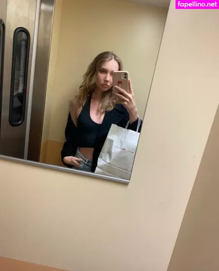 Apollolol OnlyFans Thumbnail #QQLd4VCaAY