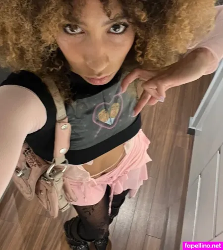 Apolloniafz OnlyFans Thumbnail #PB4Hkab8cH