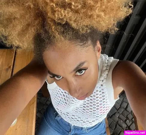 Apolloniafz OnlyFans Thumbnail #gFSBzPQWeC