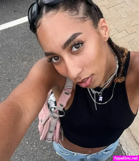 Apolloniafz OnlyFans Thumbnail #lCesPxf3qO