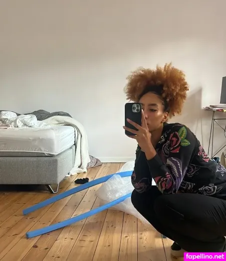 Apolloniafz OnlyFans Thumbnail #mSNRdN26N3