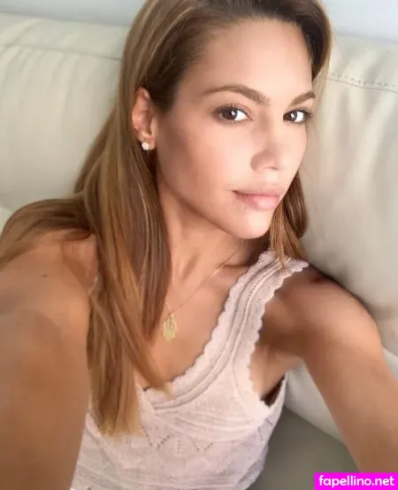 Apoloniafree OnlyFans Thumbnail #Cf7q8BVEmb