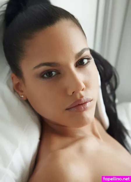 Apoloniafree OnlyFans Thumbnail #mBOPOw1ATc