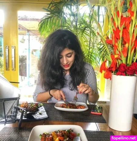 Apoorva Bhalla OnlyFans Thumbnail #itXiS9gdQi