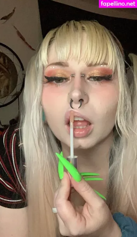 Apothekatie OnlyFans Thumbnail #WqHhHMLWIV