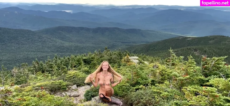 Appalachianqueen OnlyFans Thumbnail #SjR0EkyTZ3