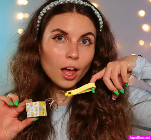 Apple Blossom Asmr OnlyFans Thumbnail #YO6pJQG0rF