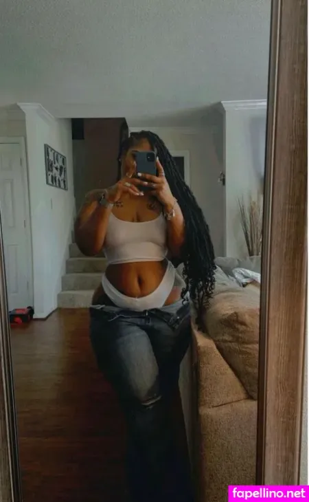 Aprettybully OnlyFans Thumbnail #juVIpdNaiN