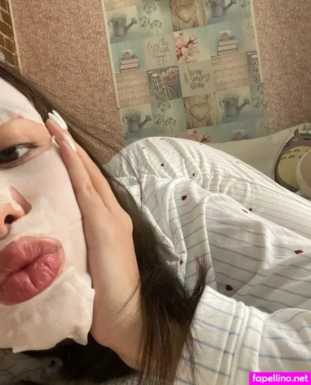 April Amelia OnlyFans Thumbnail #EVqMIIZCIs