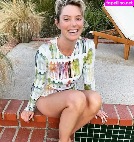 April Bowlby OnlyFans Thumbnail #Cyrz9jMr5A