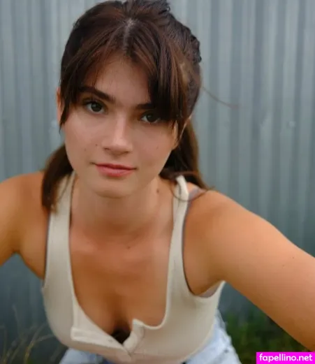 April Brinson OnlyFans Thumbnail #qrJcGIwtB9