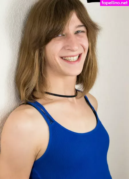 April Gillespie OnlyFans Thumbnail #a9KRtIaoeC