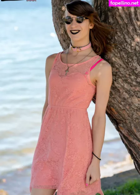 April Gillespie OnlyFans Thumbnail #kzEBzB82mF