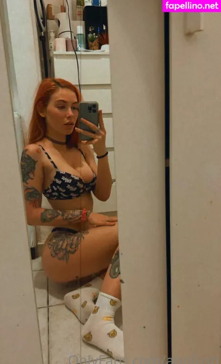 April Harel OnlyFans Thumbnail #p3KkLTAIiV