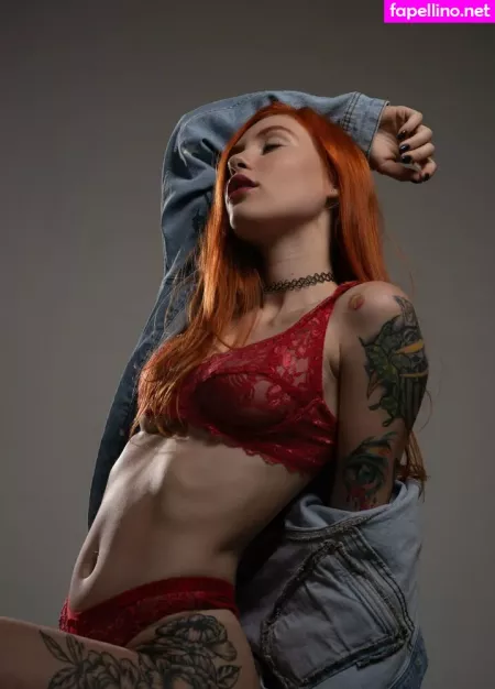 April Harel OnlyFans Thumbnail #x2Czb7eGtx