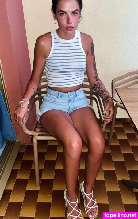 April Harris97 OnlyFans Thumbnail #BHbwDtpxeb