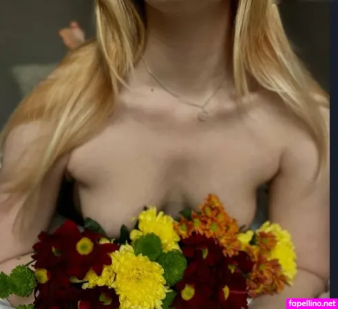 April Itsaprilfriend OnlyFans Thumbnail #7mV98v6lVR