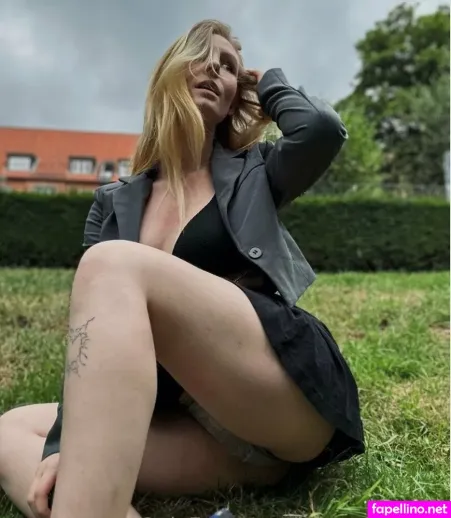 April Itsaprilfriend OnlyFans Thumbnail #Qudh3UfhJs