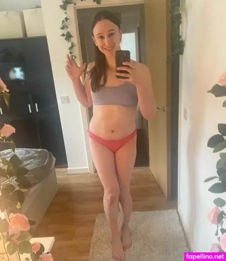 April Jones OnlyFans Thumbnail #OxtUkCqJdD