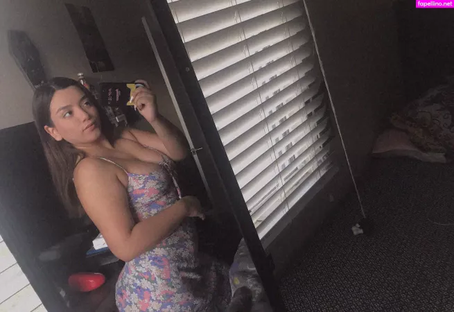 April Maribel Espinoza OnlyFans Thumbnail #ShSacBkyjh