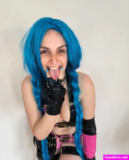 April Skies OnlyFans Thumbnail #1ID3tjaD1O