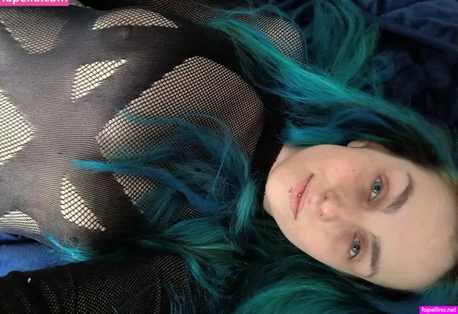 April Skies OnlyFans Thumbnail #WgFVQSdZOd