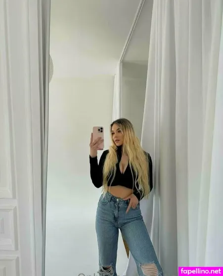 April007free OnlyFans Thumbnail #PhFbUHoLfe
