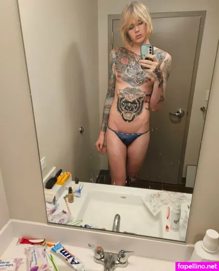 April6ft9 OnlyFans Thumbnail #1woxtkgxY7