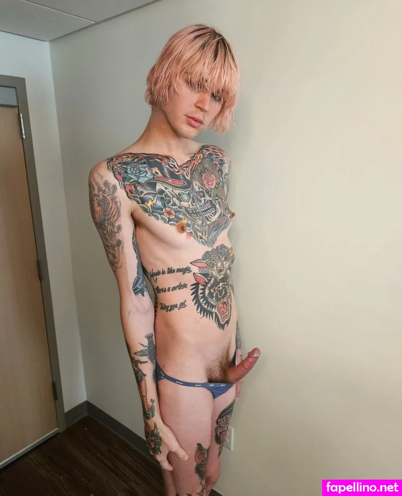 april6ft9, remi_martinis Nude Leaked OnlyFans Photo #XFg368Ix7k