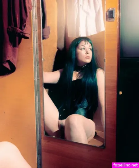 April8onill OnlyFans Thumbnail #W1geJ0zEtv