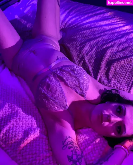 Aprilaura OnlyFans Thumbnail #0J5pdeDZMI