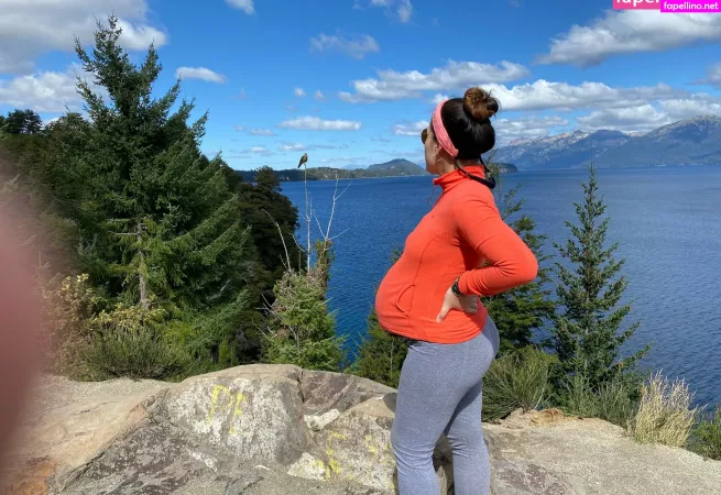 Aprilbigass OnlyFans Thumbnail #lRHhTx5x43