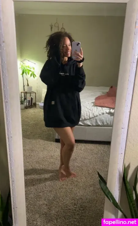 Aprilblazefree OnlyFans Thumbnail #ChRdE0hzhQ