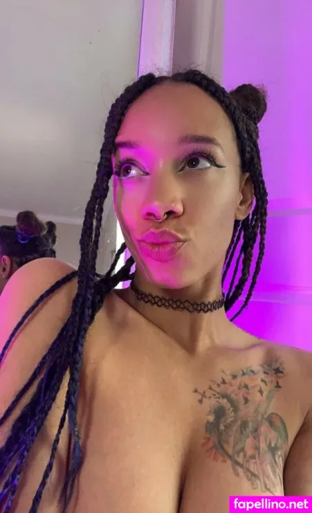 Aprilblazefree OnlyFans Thumbnail #a8z9TFQJIi