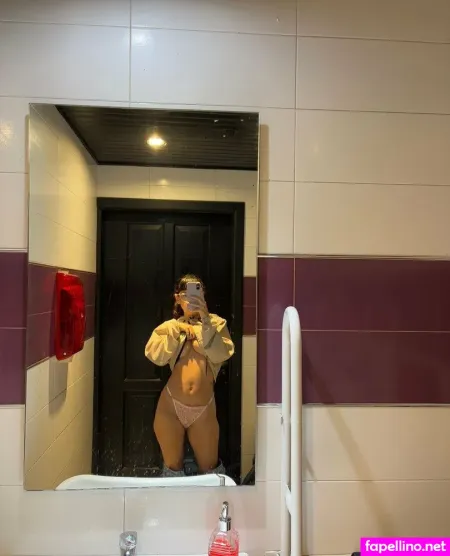 Aprilcollins OnlyFans Thumbnail #lYXmtYDb77