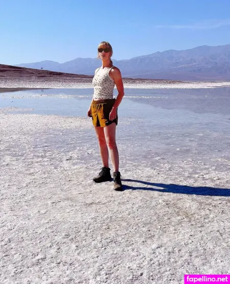 Aprilgloria OnlyFans Thumbnail #1xupR5ZjJP