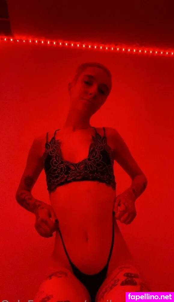 aprilgreene2024, aprilgreene420 Nude Leaked OnlyFans Photo #8U0y1ICM4U
