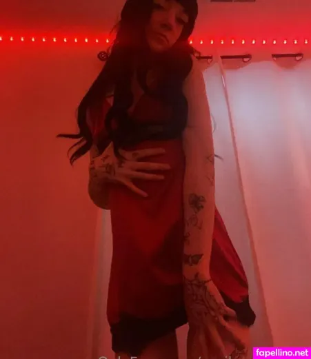 Aprilgreene420 OnlyFans Thumbnail #drobk0O8HR